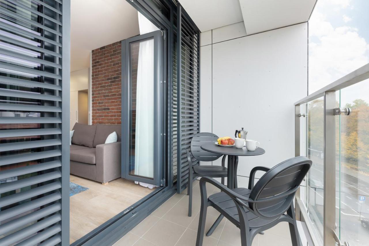 Exclusive Apartments Mostowa By Renters Prestige Poznan Dış mekan fotoğraf