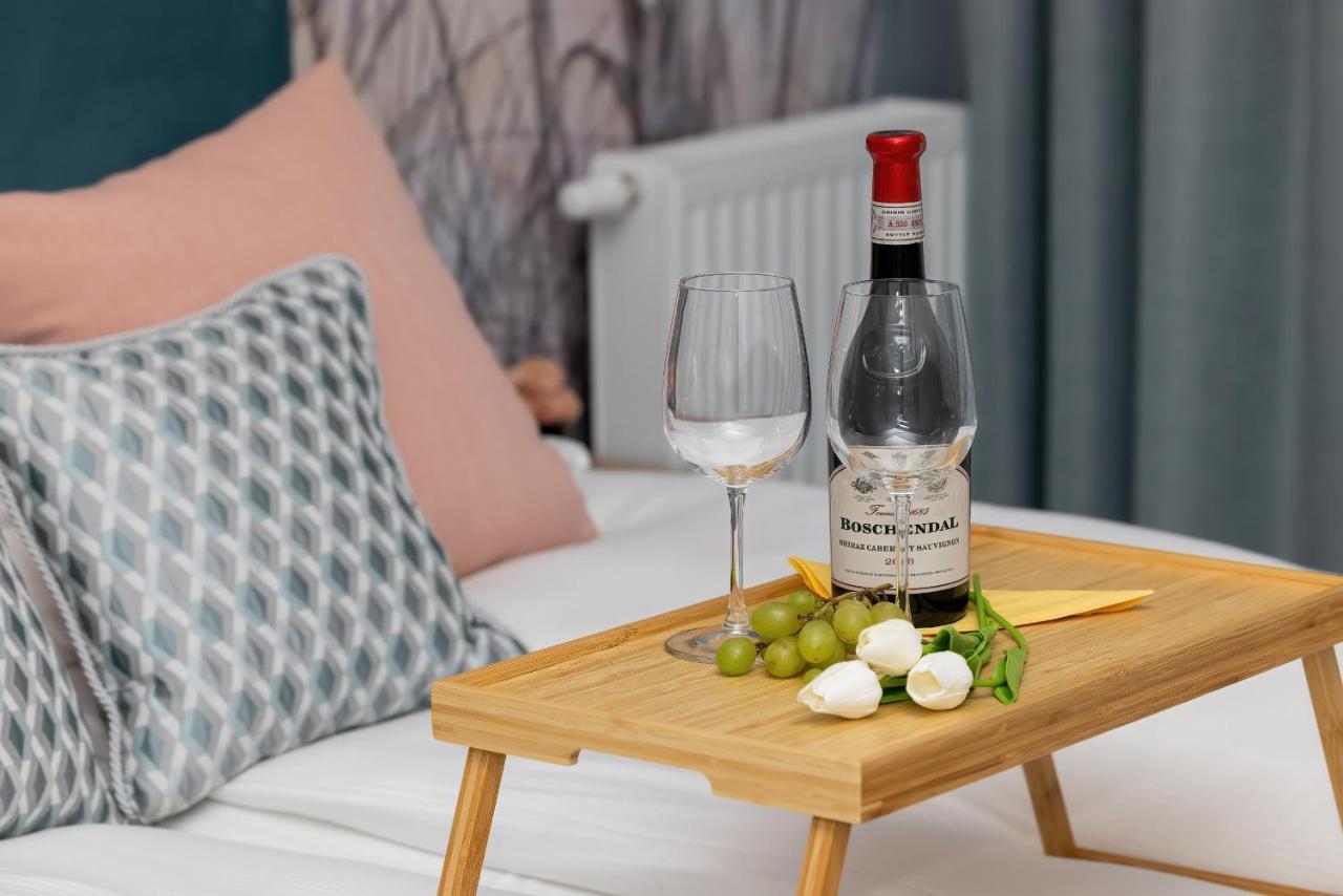 Exclusive Apartments Mostowa By Renters Prestige Poznan Dış mekan fotoğraf